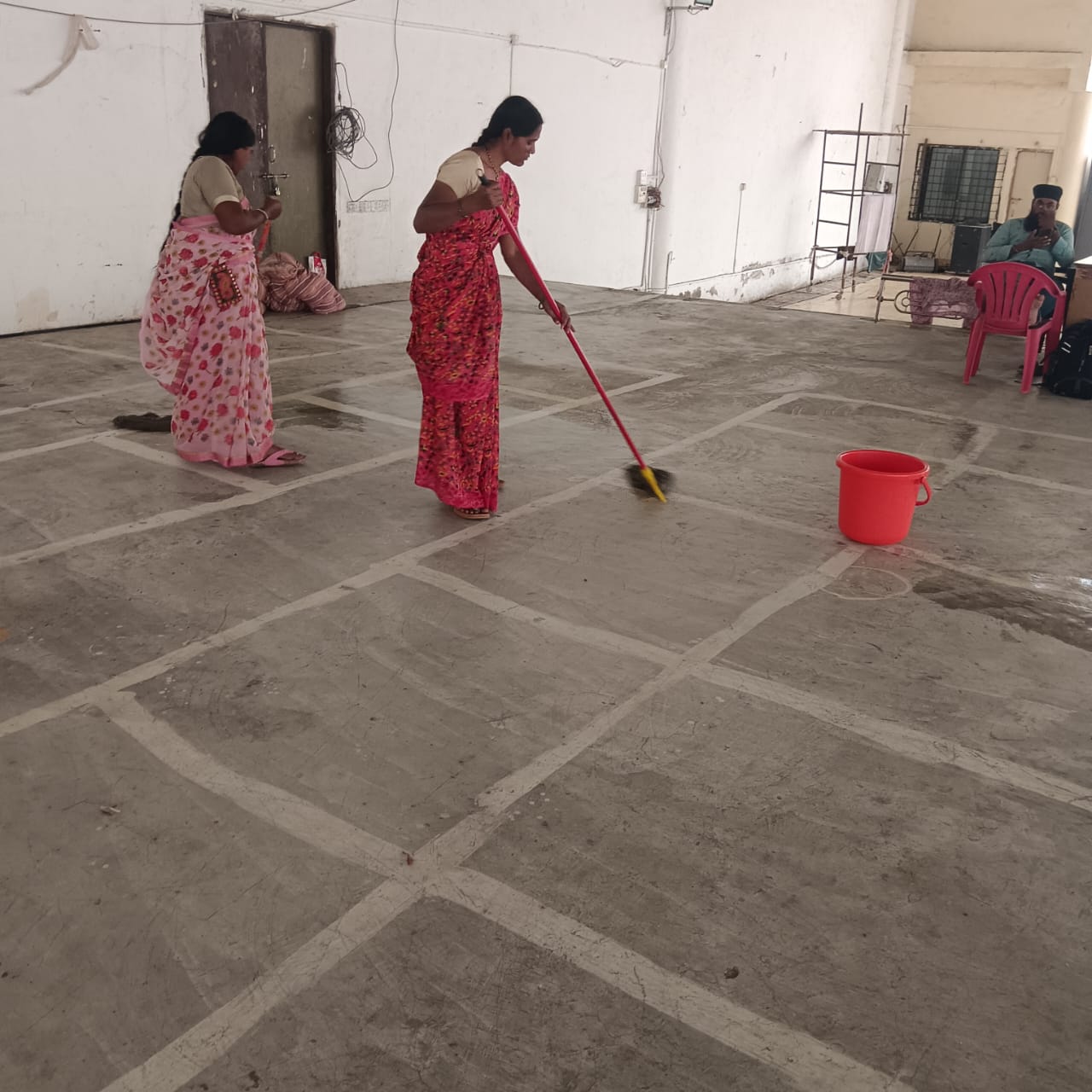 Cleaning service work
